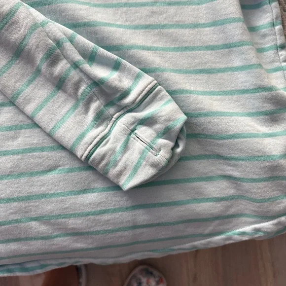 Vineyard Vines Aqua and White Striped Top - Picture 2 of 3